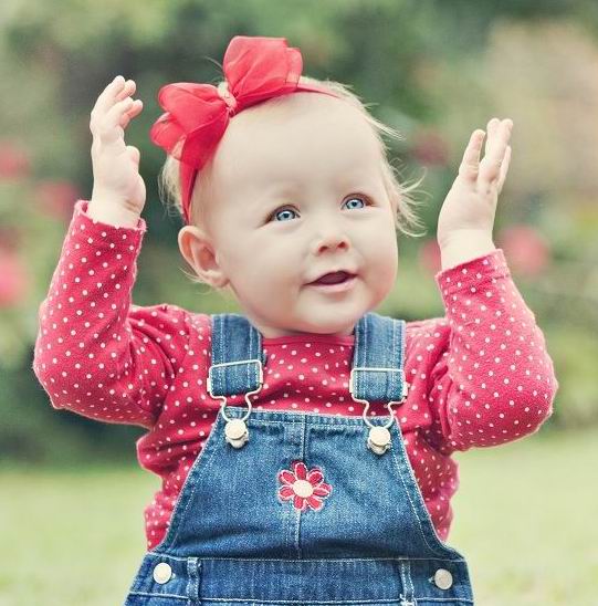 Rachel Theunissen (11 months)